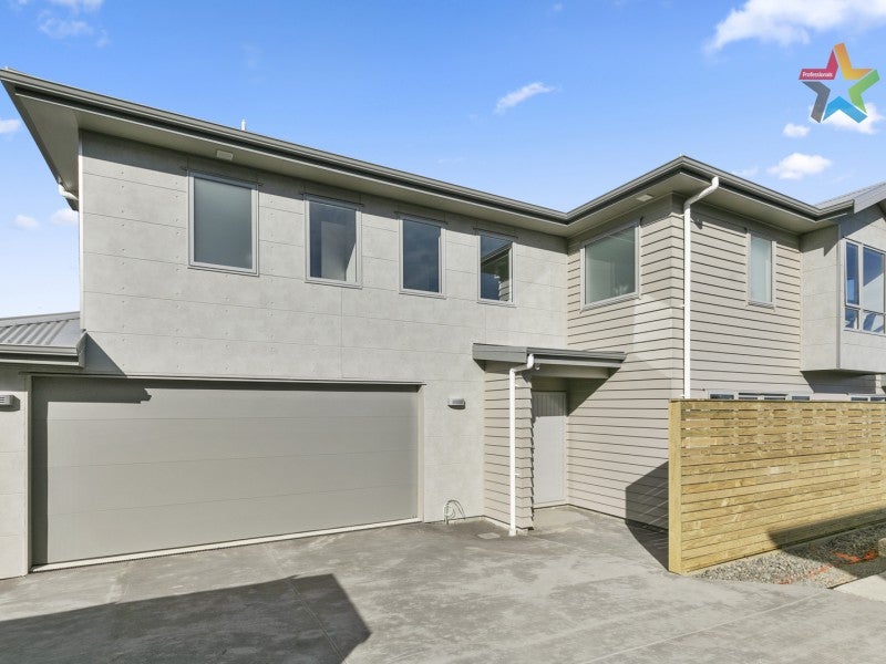 4 Poto Road, Normandale, Lower Hutt - Carousel 21