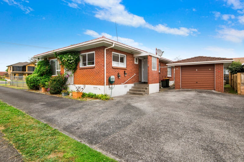 1/52 Central Avenue, Papatoetoe, Auckland - Carousel 1
