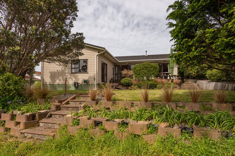 80 Thurleigh Grove, Karori, Wellington - Carousel 1