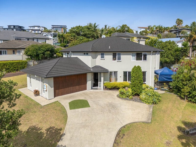 8 Hawaiian Parade, Arkles Bay, Whangaparaoa - Carousel 1