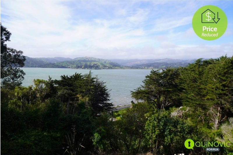 27 Spinnaker Drive, Whitby, Porirua - Carousel 1