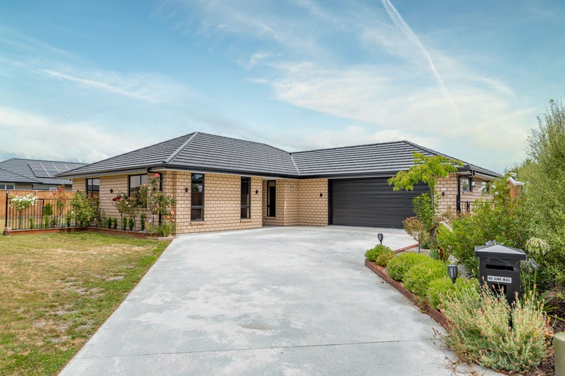 23 Maple Grove, Solway, Masterton - Carousel 26