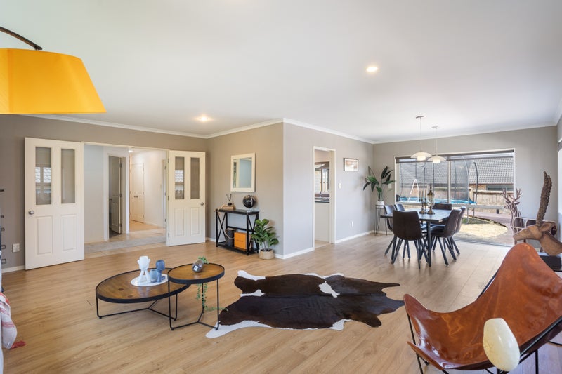 9 Gilford Place, East Tamaki Heights, Auckland - Carousel 2