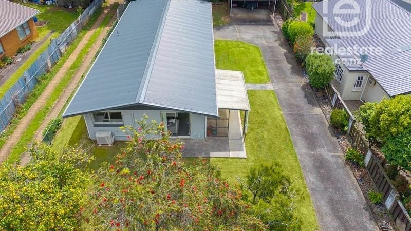 27 Landscape Road, Mount Eden, Auckland - Carousel 1