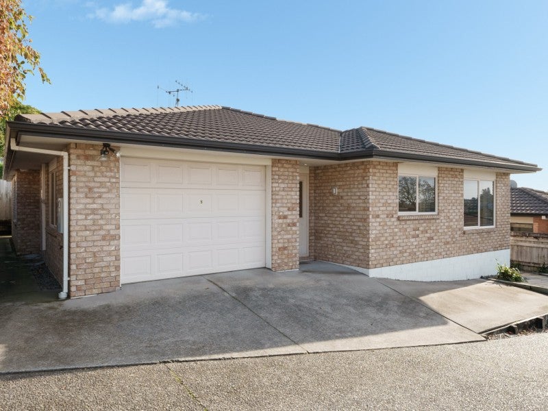 5 Verona Way, Judea, Tauranga - Carousel 1