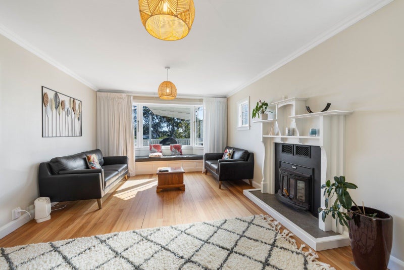 26 Baring Terrace, Strandon, New Plymouth - Carousel 2