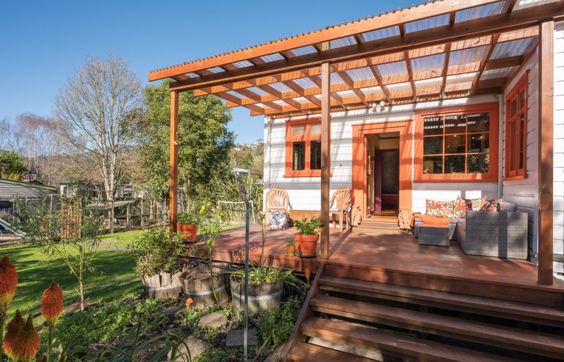 4 Rentone Street, Stepneyville, Nelson - Carousel 1