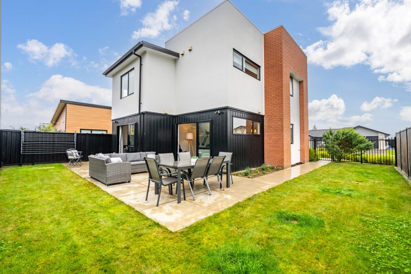 48 Mawai Hakona Drive, Wallaceville, Upper Hutt - Carousel 2