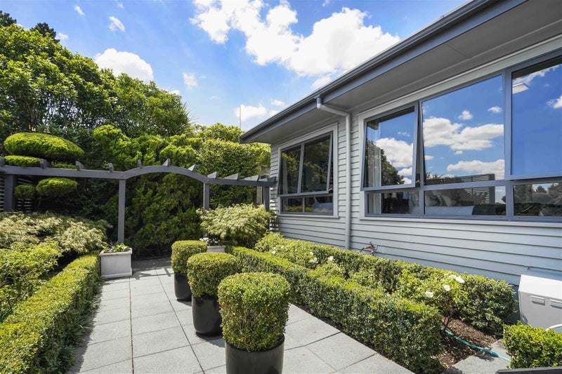 155 Lake Crescent, Hamilton Lake, Hamilton - Carousel 14