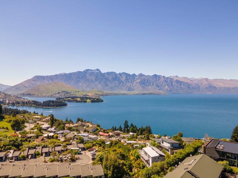 139 Fernhill Road, Fernhill, Queenstown - Carousel 21