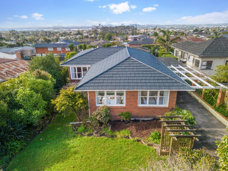 4301 Great North Road, Glendene, Auckland - Carousel 2