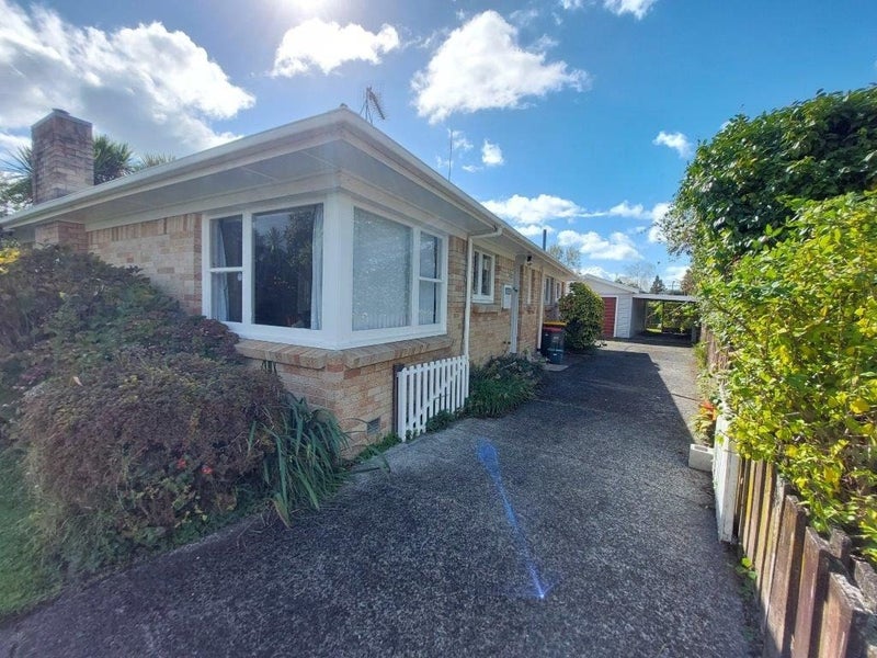 20 Beech Crescent, Hillcrest, Hamilton - Carousel 2