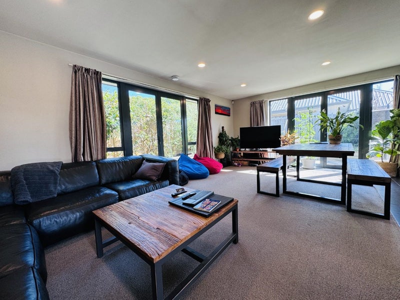 16A Cresswell Avenue, Burwood, Christchurch - Carousel 2