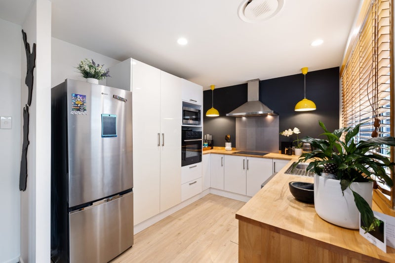 1/725 Main North Road, Belfast, Christchurch - Carousel 2