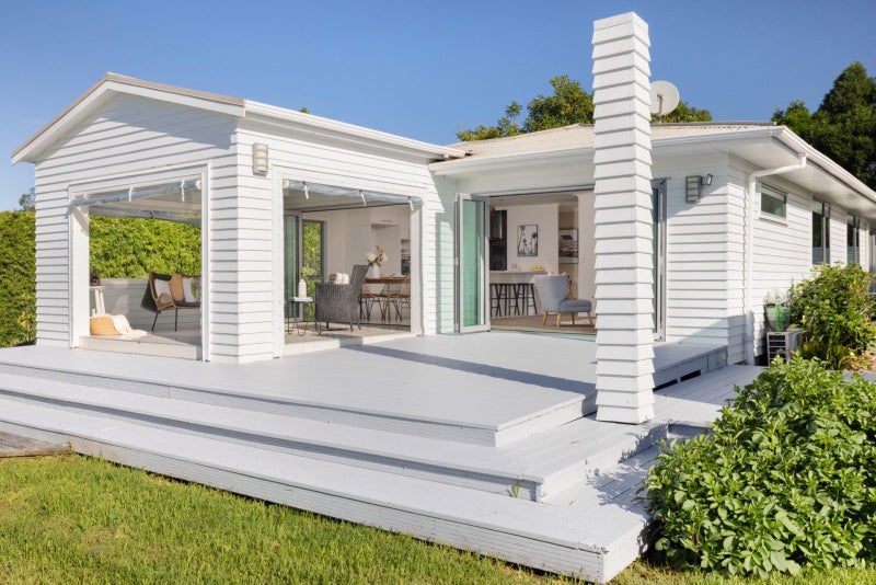 202 Ranginui Road, Welcome Bay, Tauranga - Carousel 2