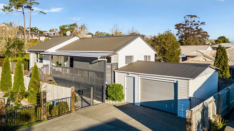 921A Whangaparaoa Road, Manly, Whangaparaoa - Carousel 1