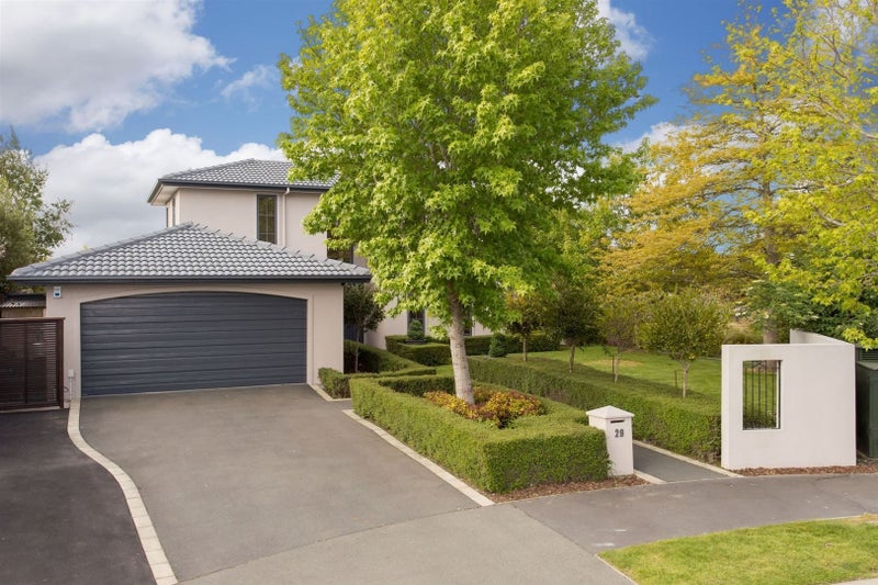 29 Aylsham Lane, Casebrook, Christchurch - Carousel 1