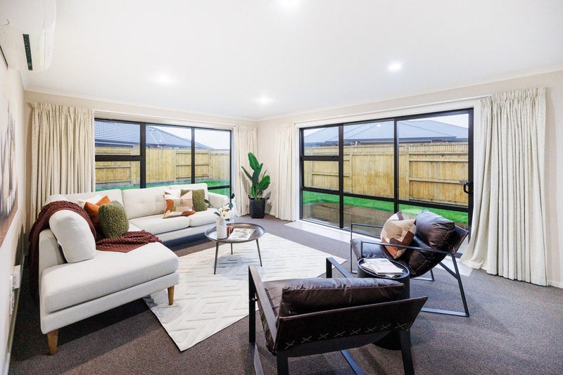 3 Medallion Court, Kelvin Grove, Palmerston North - Carousel 2