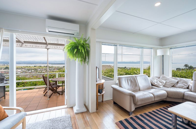 28 Tamaki Street, Tahunanui, Nelson - Carousel 1