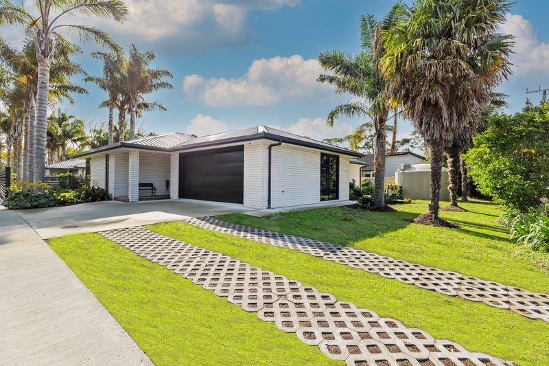 17B Pearson Street, Mangawhai, Mangawhai - Carousel 17