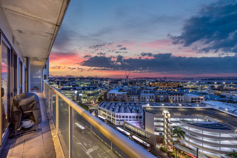 1107/1 Hobson Street, Auckland Central, Auckland - Carousel 2