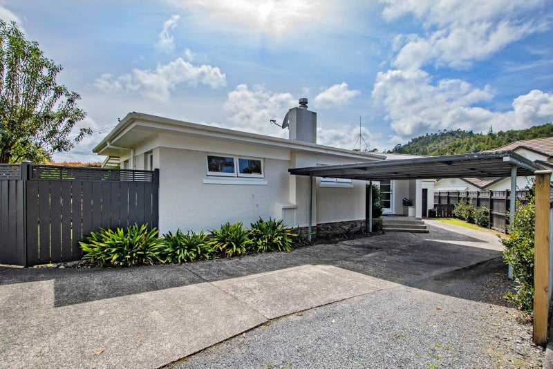 18 Radcliffe Street, Kensington, Whangarei - Carousel 16
