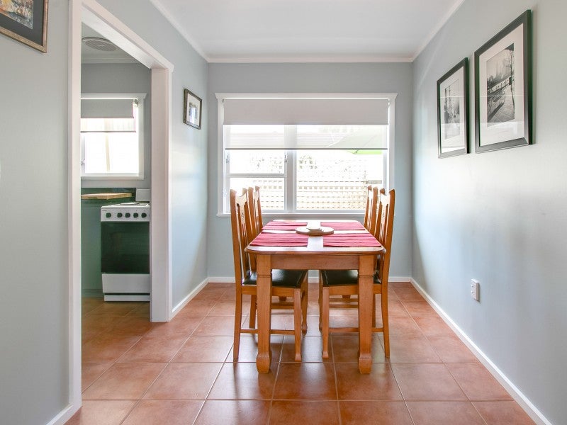 4/9 MCGRATH ST, TE AWA, NAPIER - Carousel 2