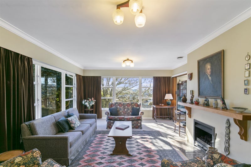 6 Hawtrey Terrace, Johnsonville, Wellington - Carousel 2