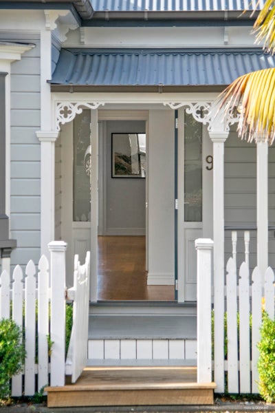 9/2 Georgia Terrace, Albany, Auckland - Carousel 2