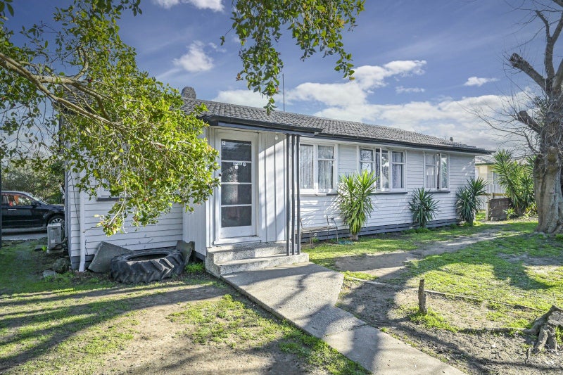 800 Kiwi Street, Camberley, Hastings - Carousel 1