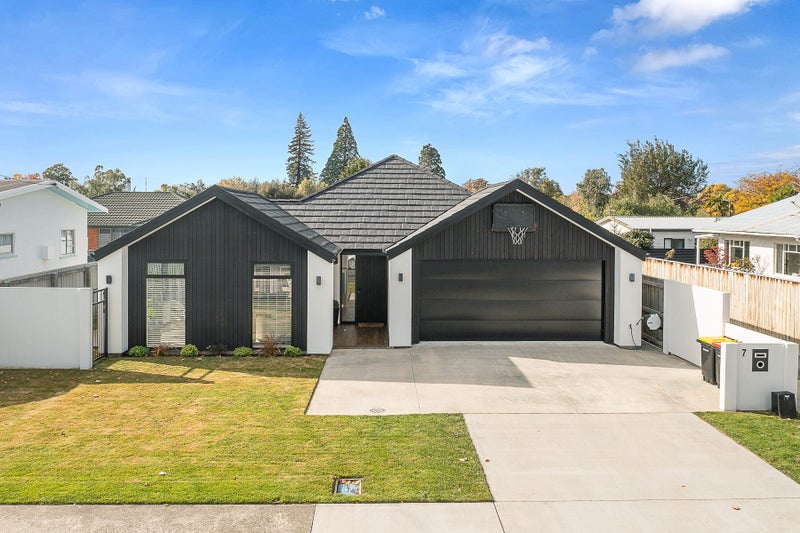 7 Bary Street, Springlands, Blenheim - Carousel 2