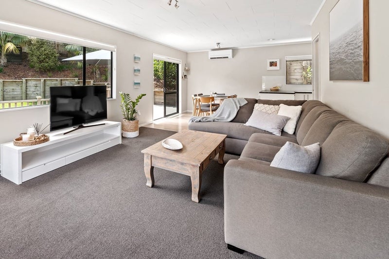 2/59 Topliss Drive, Northcross, Auckland - Carousel 2