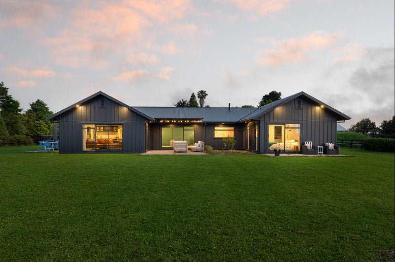 38 Devine Road, Tamahere, Hamilton - Carousel 1