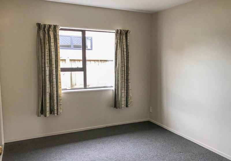 17 Auburn Avenue, Upper Riccarton, Christchurch - Carousel 2