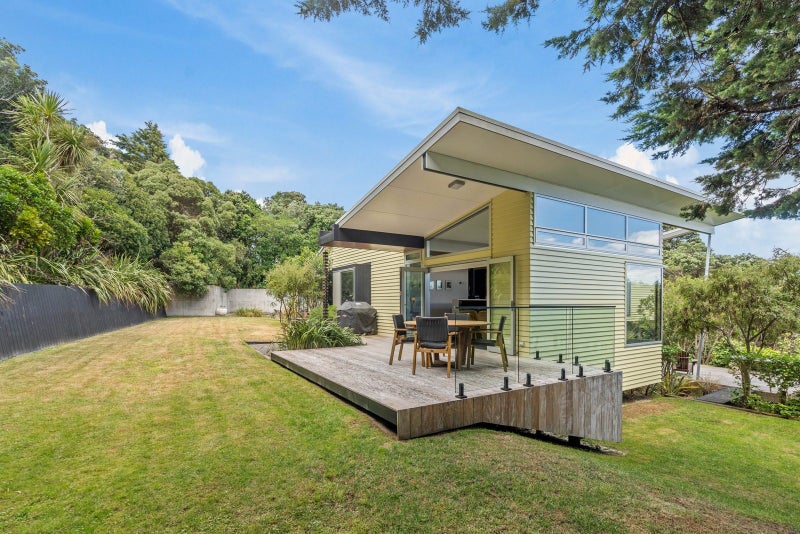 94 Sidlaw Street, Strathmore Park, Wellington - Carousel 1