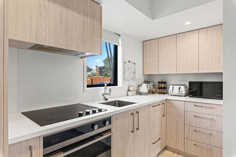 4/70 Brockworth Place, Riccarton, Christchurch - Carousel 2