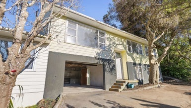 18 Aplin Terrace, Ngaio, Wellington - Carousel 1