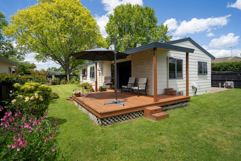 125 Burns Street, Leamington, Cambridge - Carousel 2