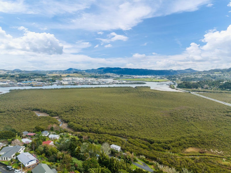 12B Kokich Crescent, Onerahi, Whangarei - Carousel 26