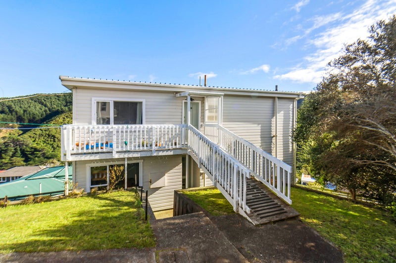 11B Clinton Way, Kingston, Wellington - Carousel 1