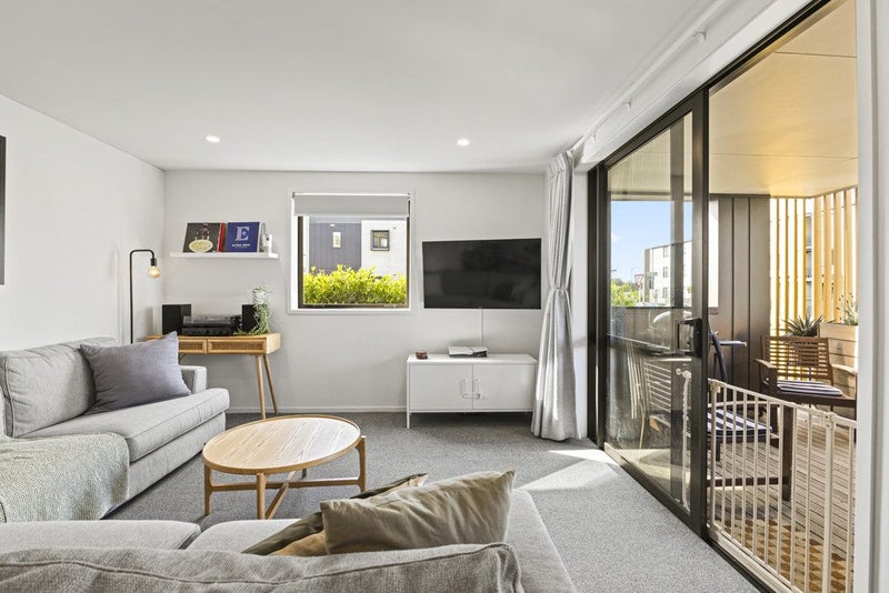 1/45 Cessna Crescent, Mangere, Auckland - Carousel 2
