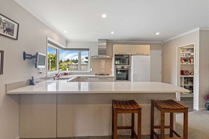 32 Sylvia Street, Parklands, Christchurch - Carousel 2