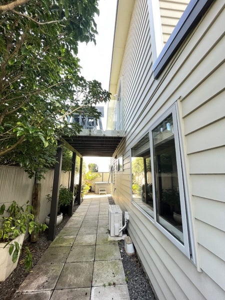 4 Marina View, Paremata, Porirua - Carousel 11