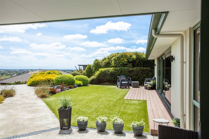 7 Savannah Lane, Westmorland, Christchurch - Carousel 2