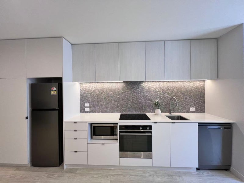 5/191 Cashel Street, Christchurch Central, Christchurch - Carousel 2