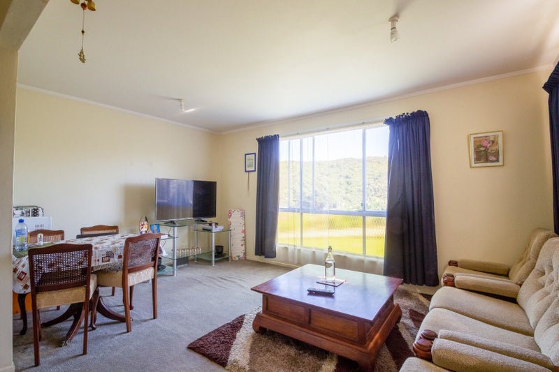 2/20 Vancouver Street, Kingston, Wellington - Carousel 1