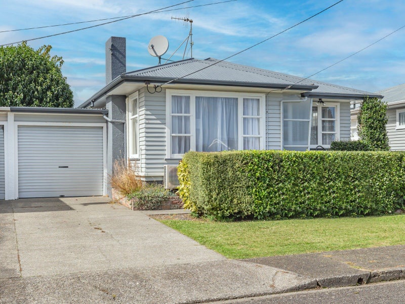 6 Chester Street, Levin, Levin - Carousel 1