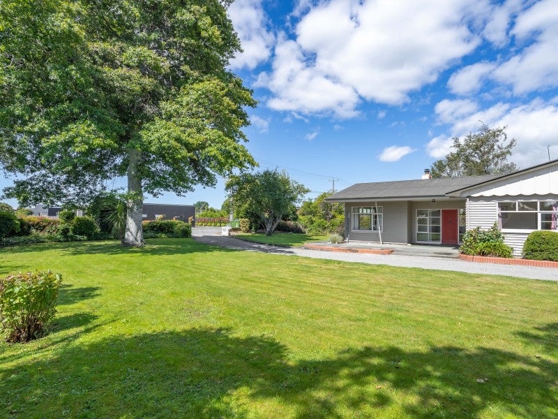 27 Upper Plain Road, Masterton - Carousel 2