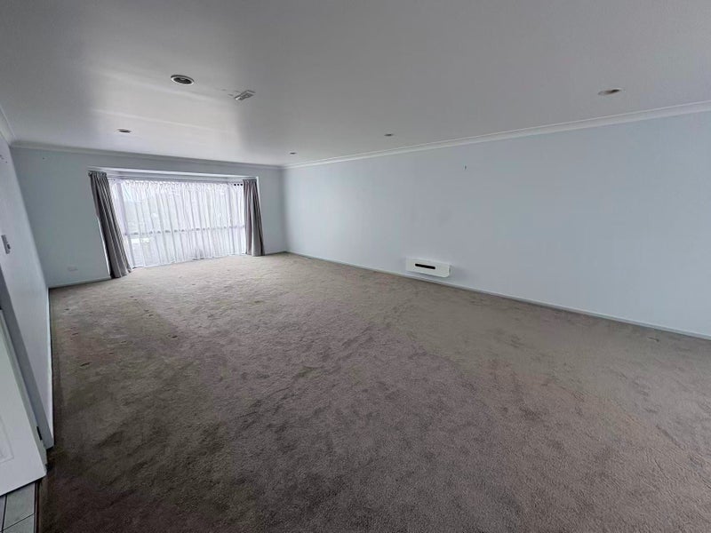 96 Velma Road, Hillcrest, Auckland - Carousel 17