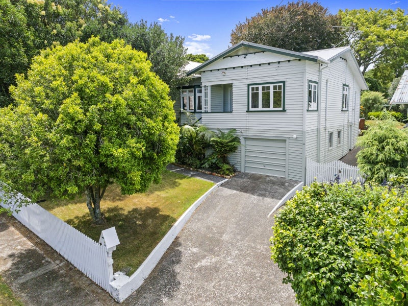 26 Boyd Avenue, Royal Oak, Auckland - Carousel 24